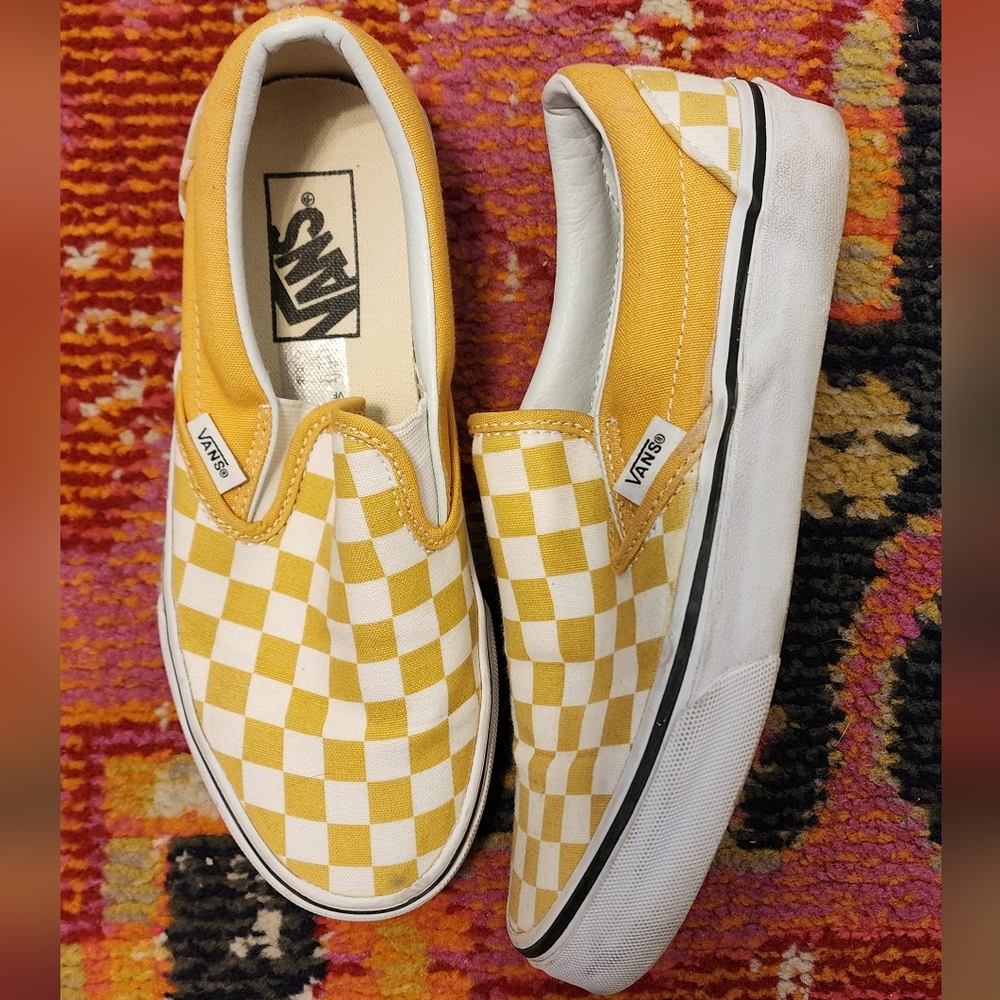 Slip-on Checkered Vans